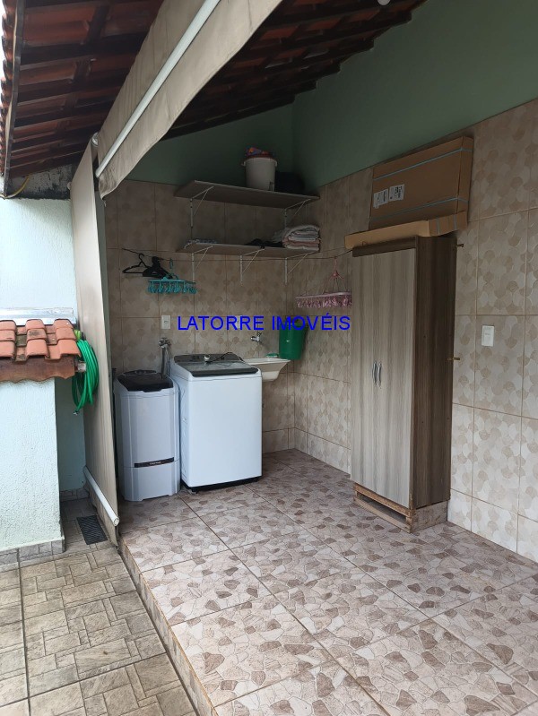 Casa à venda com 1 quarto, 125m² - Foto 7