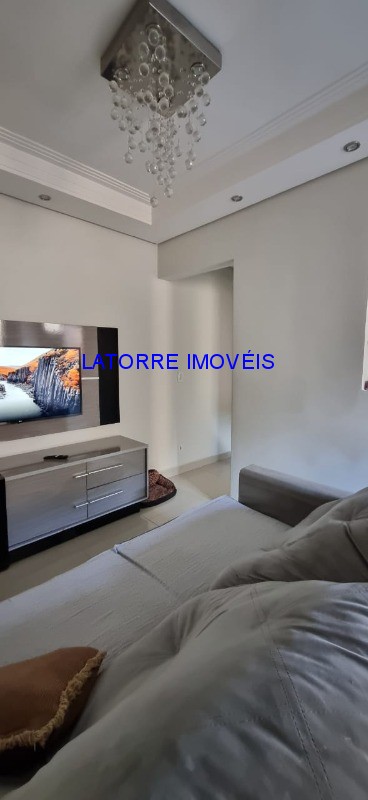 Apartamento à venda com 2 quartos, 49m² - Foto 7