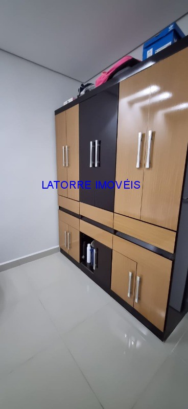 Apartamento à venda com 2 quartos, 49m² - Foto 18