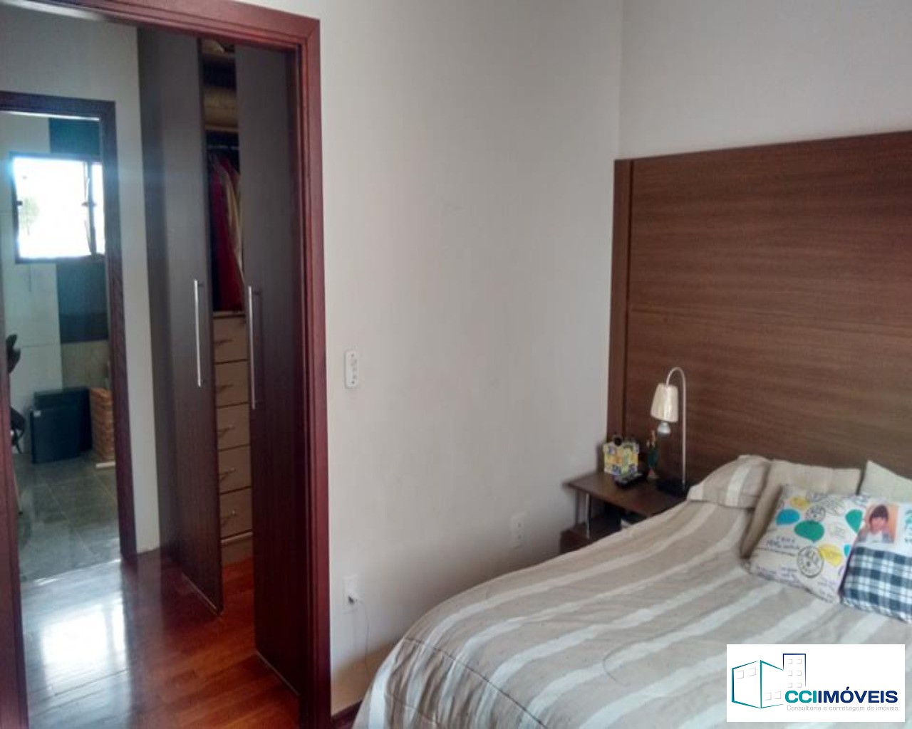 Casa à venda com 4 quartos - Foto 4