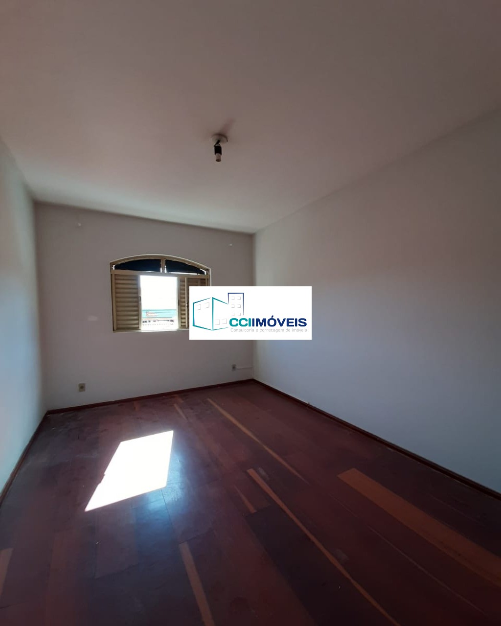 Apartamento à venda com 2 quartos, 67m² - Foto 7