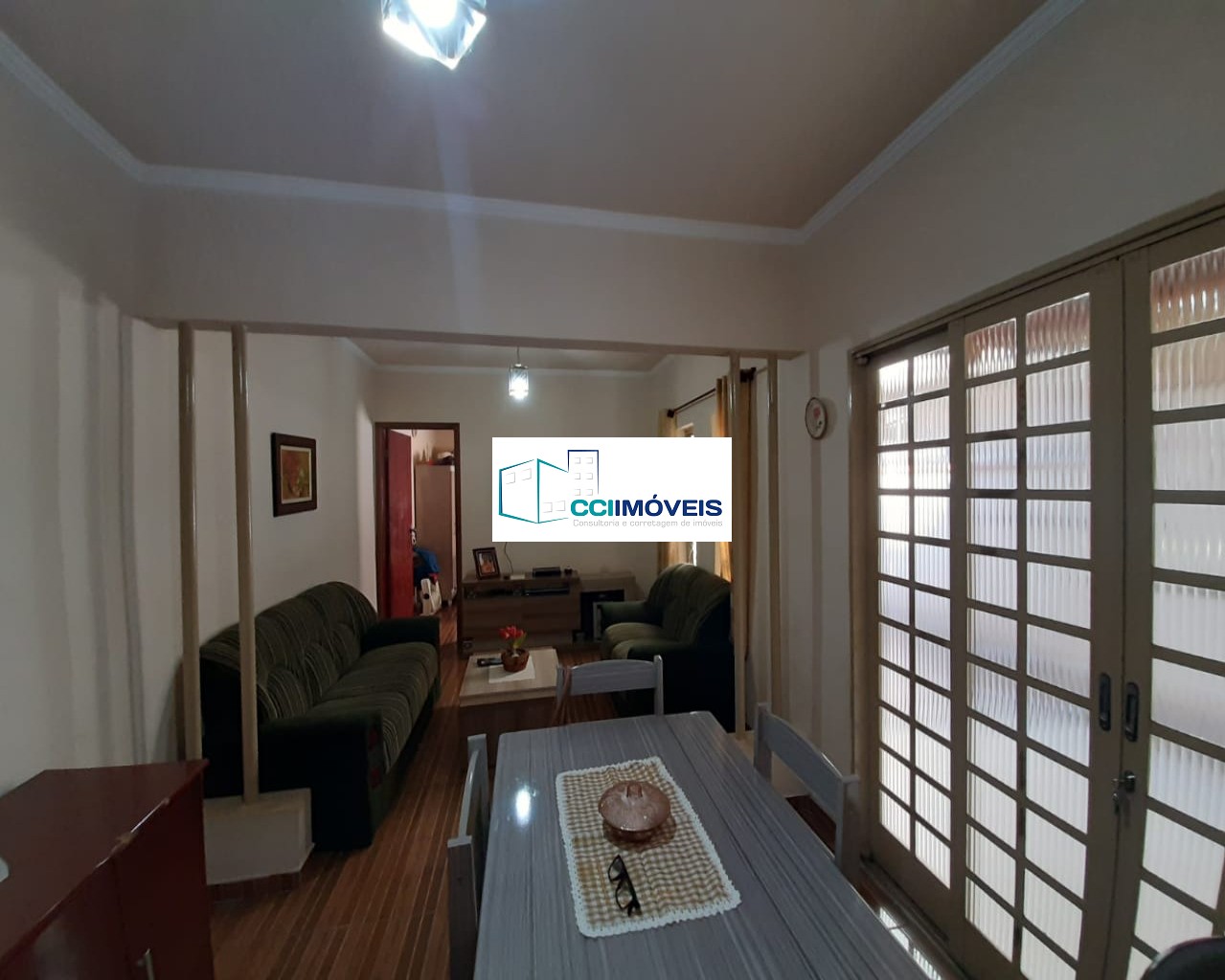 Casa à venda com 2 quartos, 1m² - Foto 5