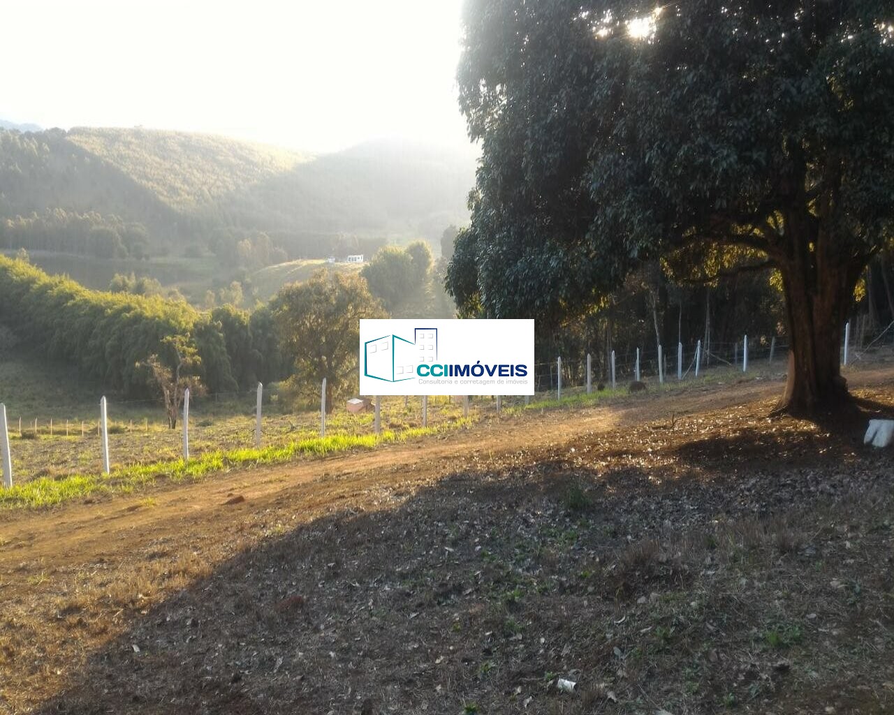 Chácara à venda, 1000m² - Foto 1