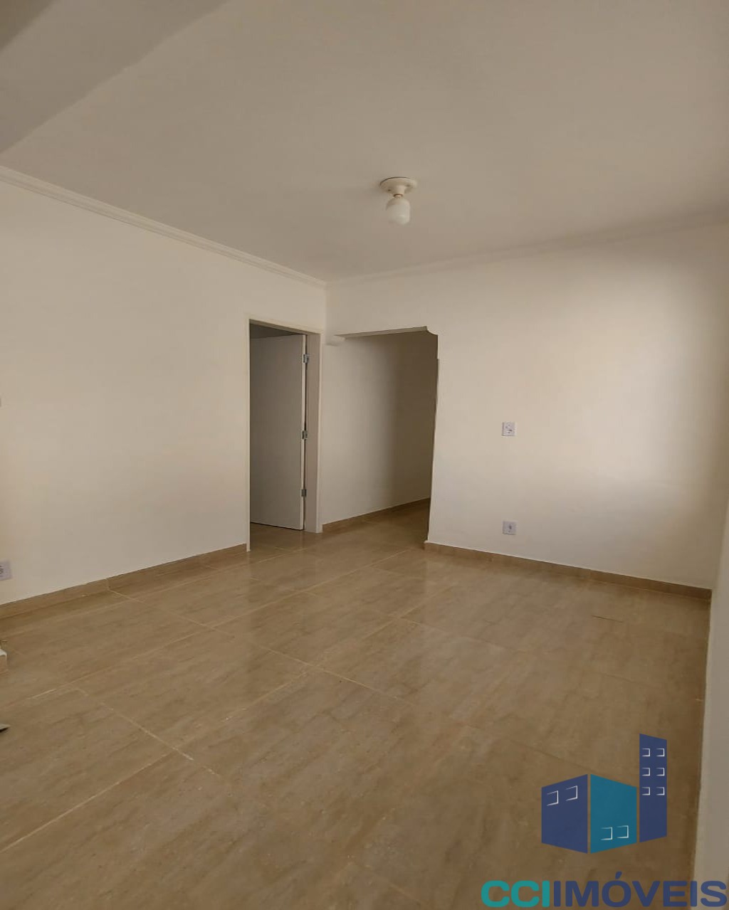 Casa para alugar com 3 quartos, 1m² - Foto 4