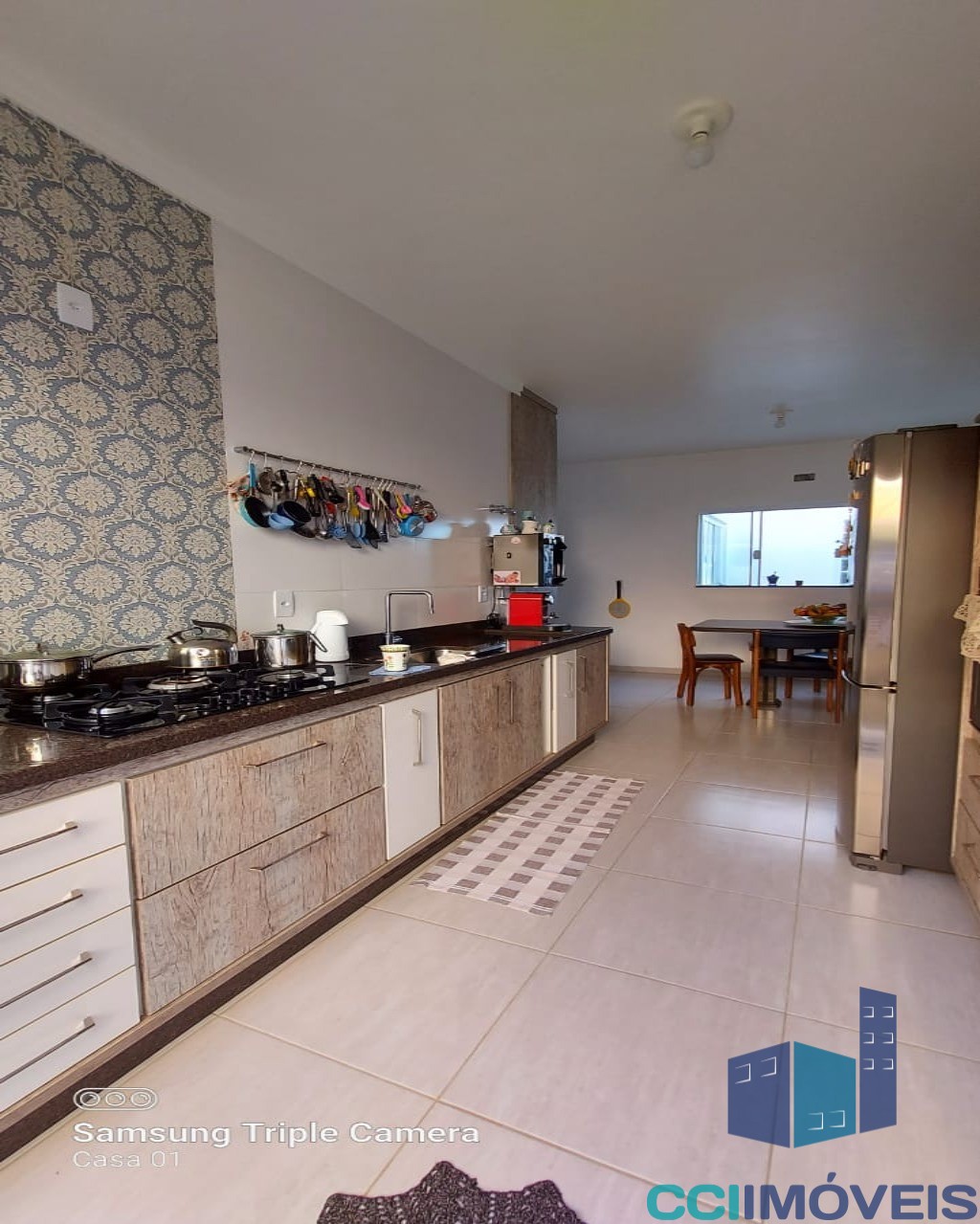 Casa à venda com 3 quartos, 360m² - Foto 3