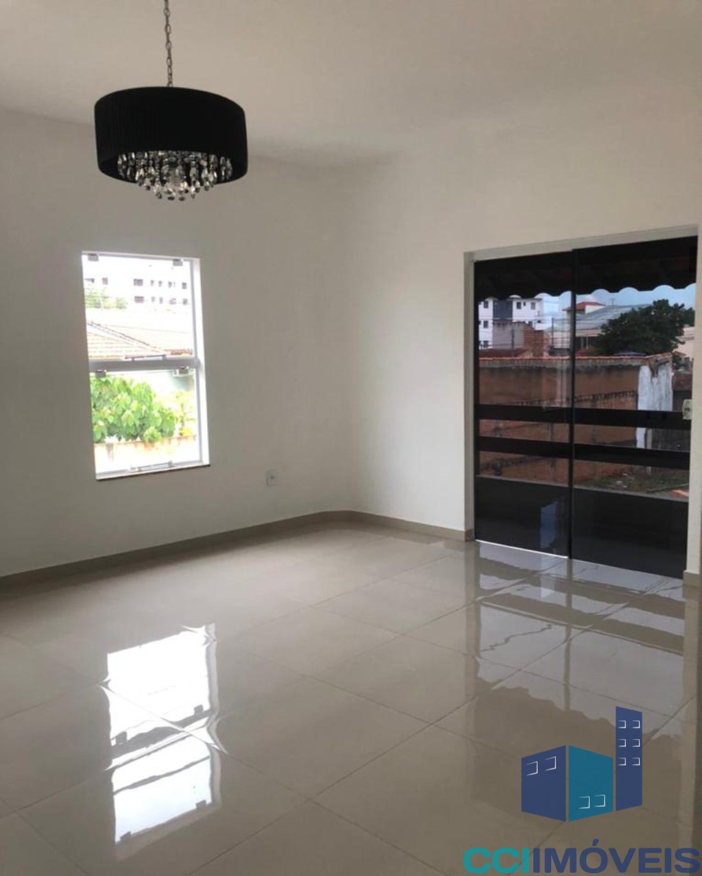 Casa à venda com 3 quartos, 1m² - Foto 8