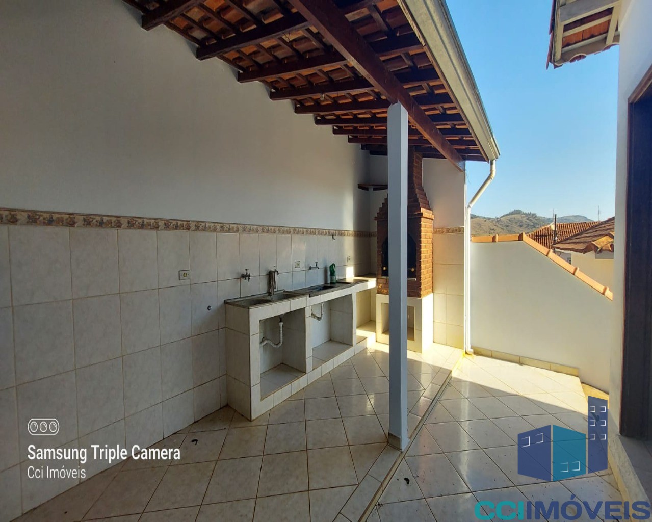 Casa à venda com 3 quartos, 120m² - Foto 6