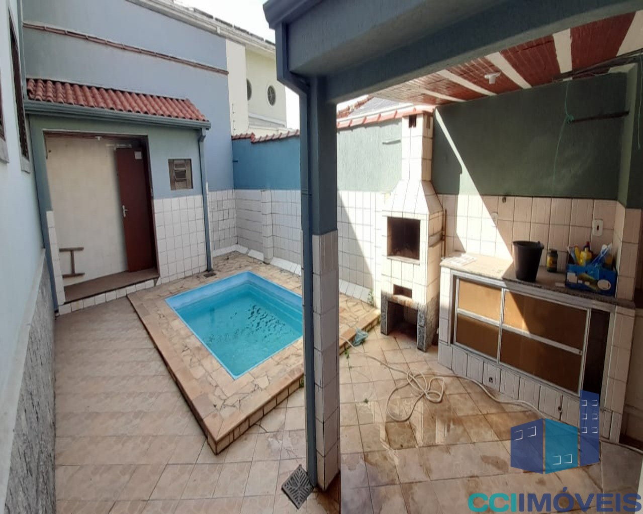 Casa à venda com 3 quartos, 150m² - Foto 18