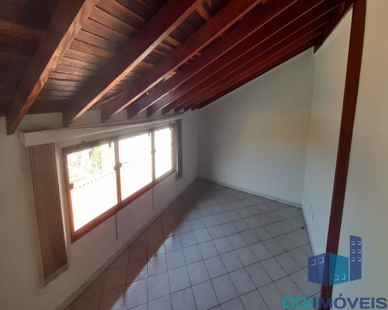 Casa à venda com 3 quartos, 150m² - Foto 14