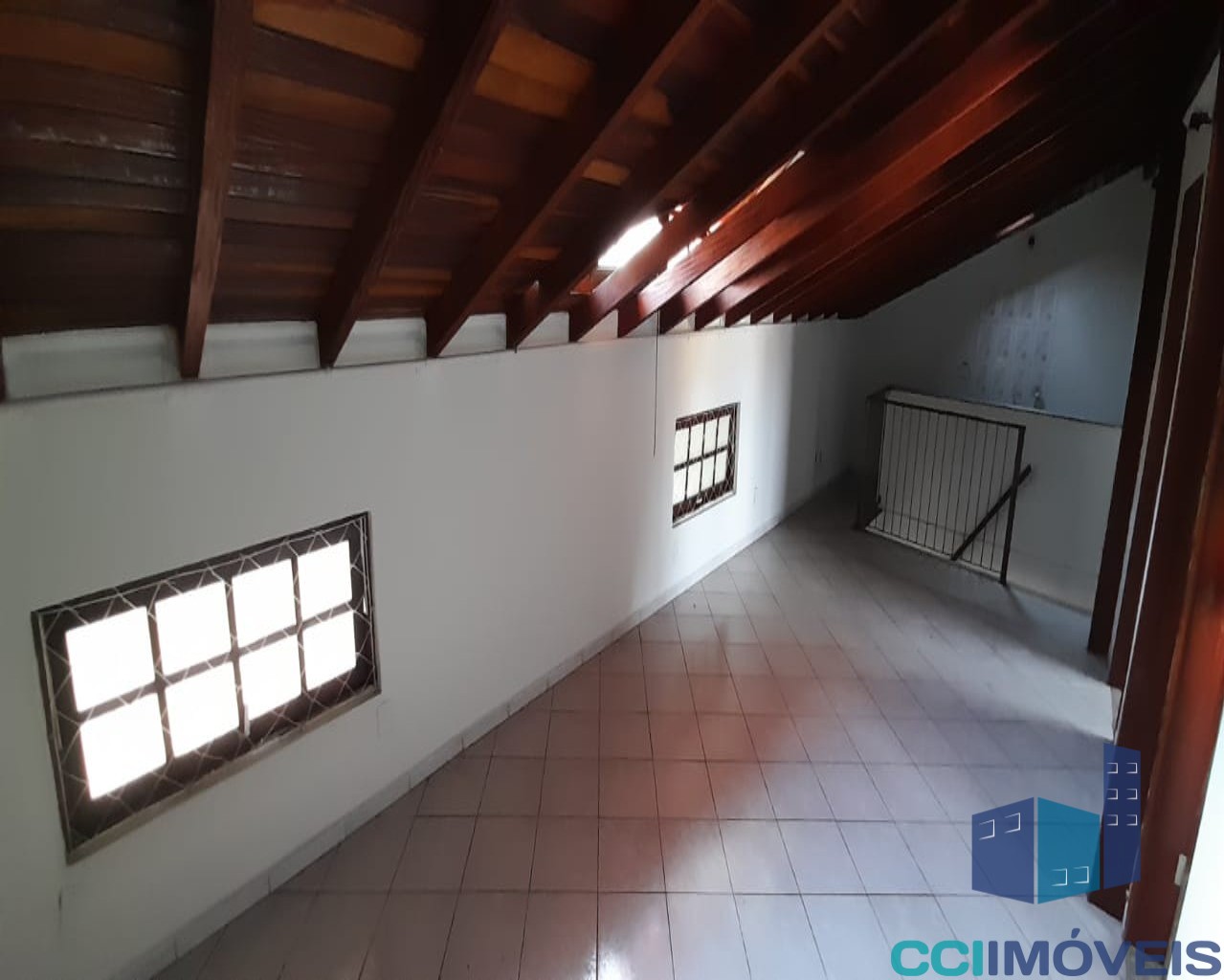 Casa à venda com 3 quartos, 150m² - Foto 12