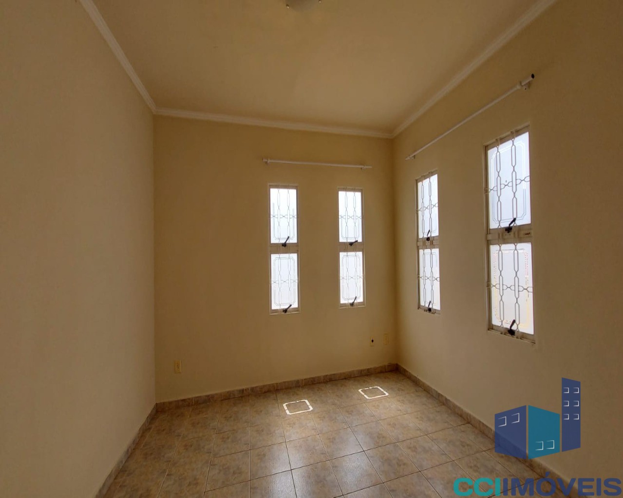 Casa, 3 quartos, 1 m² - Foto 2