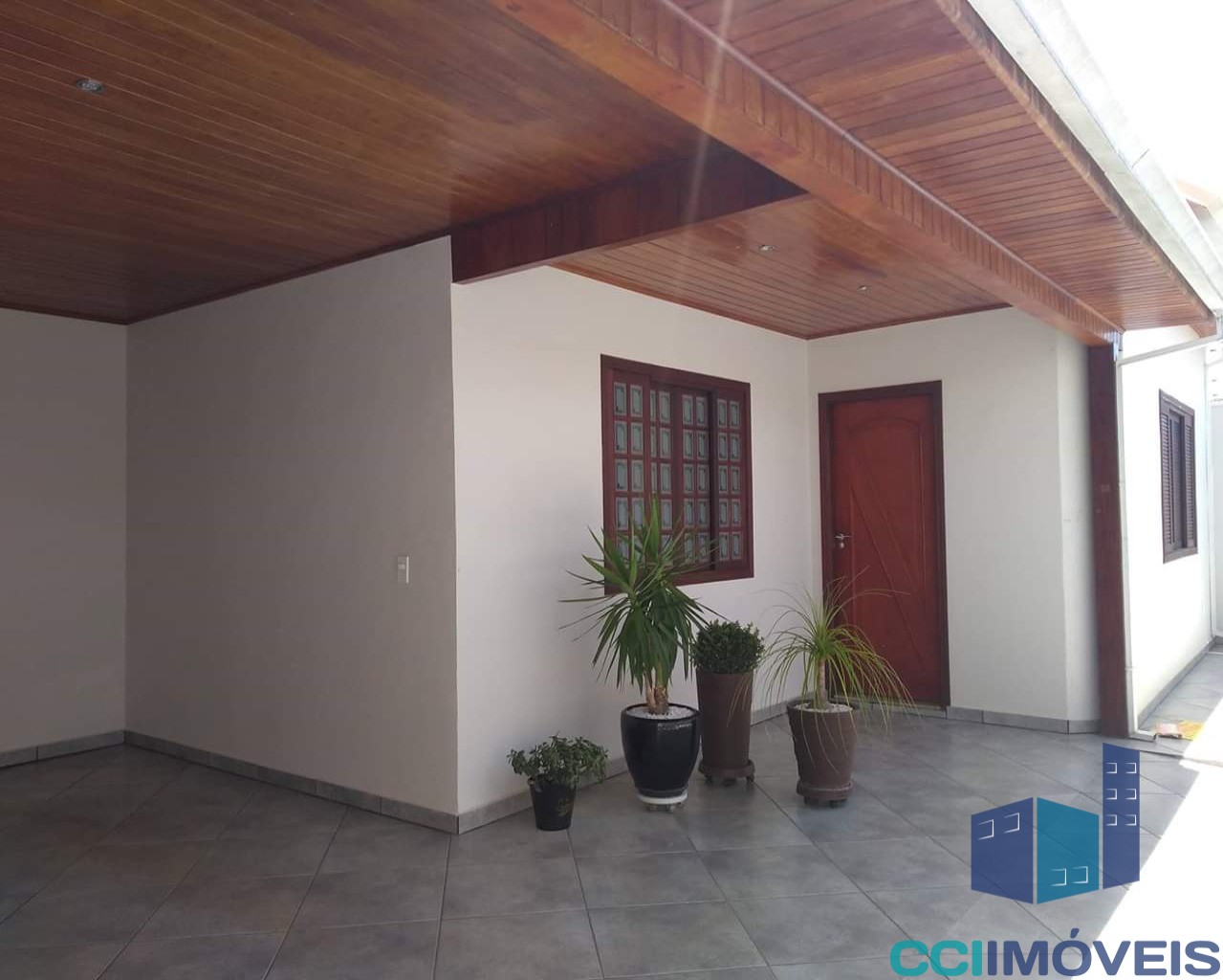 Casa à venda com 3 quartos, 176m² - Foto 3