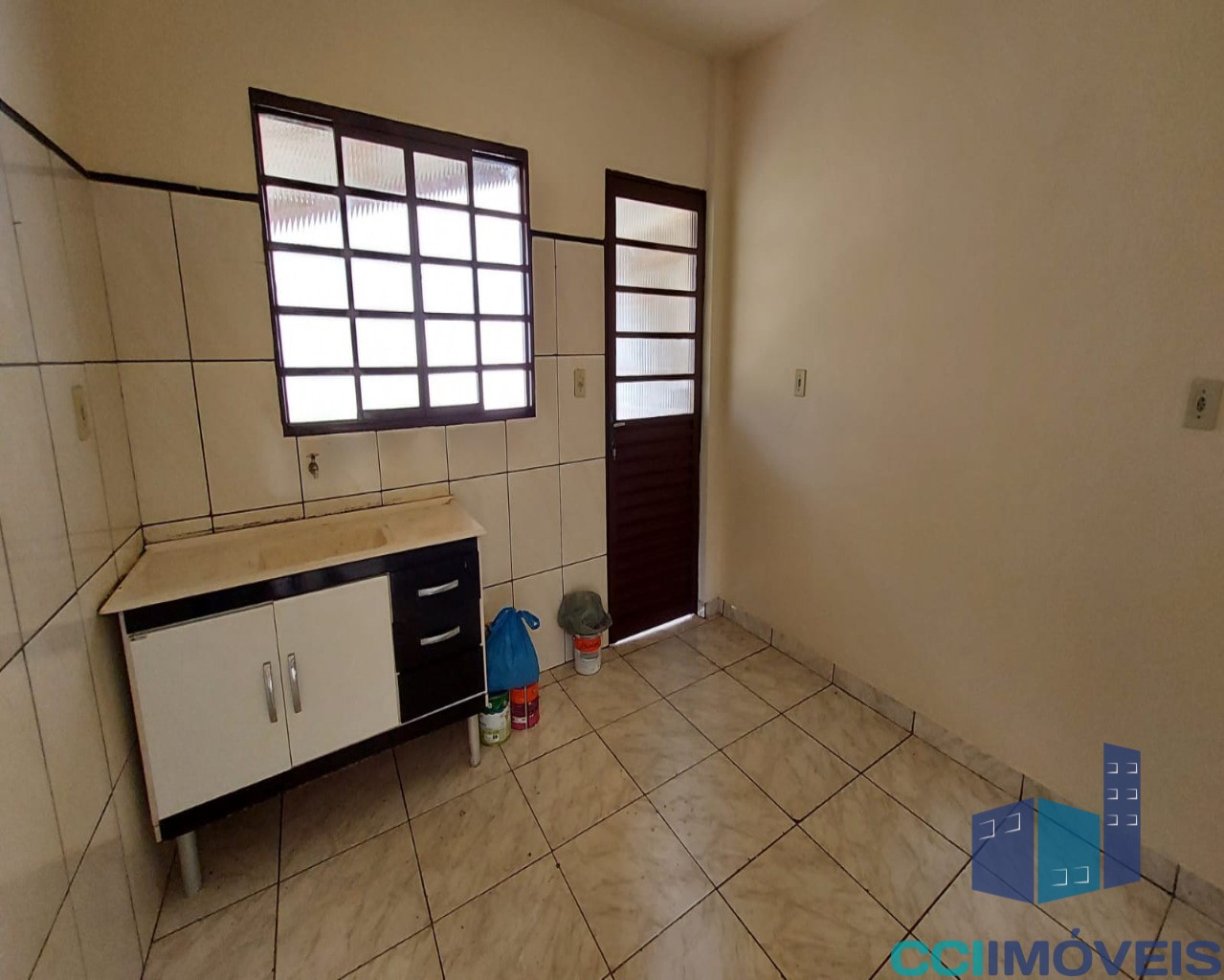 Casa, 1 quarto, 50 m² - Foto 2