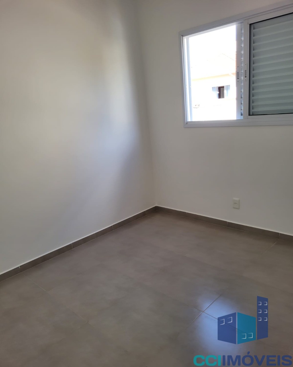 Apartamento à venda com 2 quartos, 72m² - Foto 5