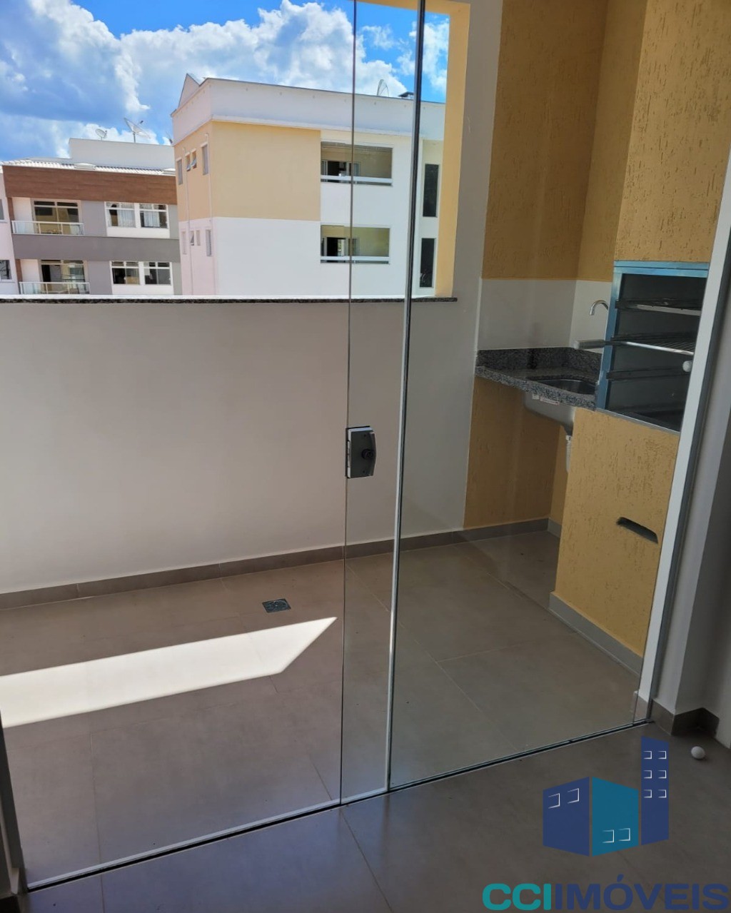 Apartamento à venda com 2 quartos, 72m² - Foto 13