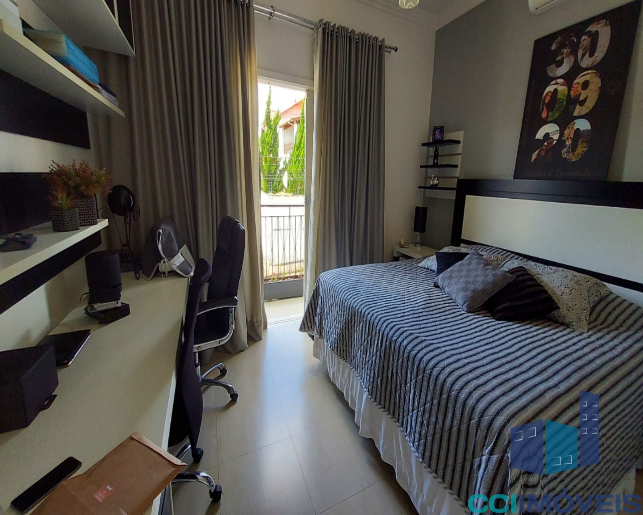 Casa à venda com 4 quartos, 360m² - Foto 12