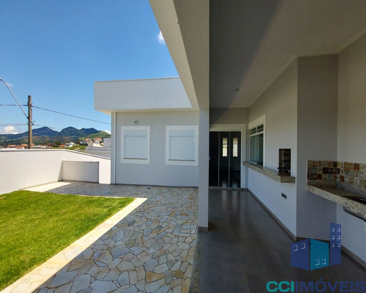 Casa à venda com 3 quartos, 170m² - Foto 14