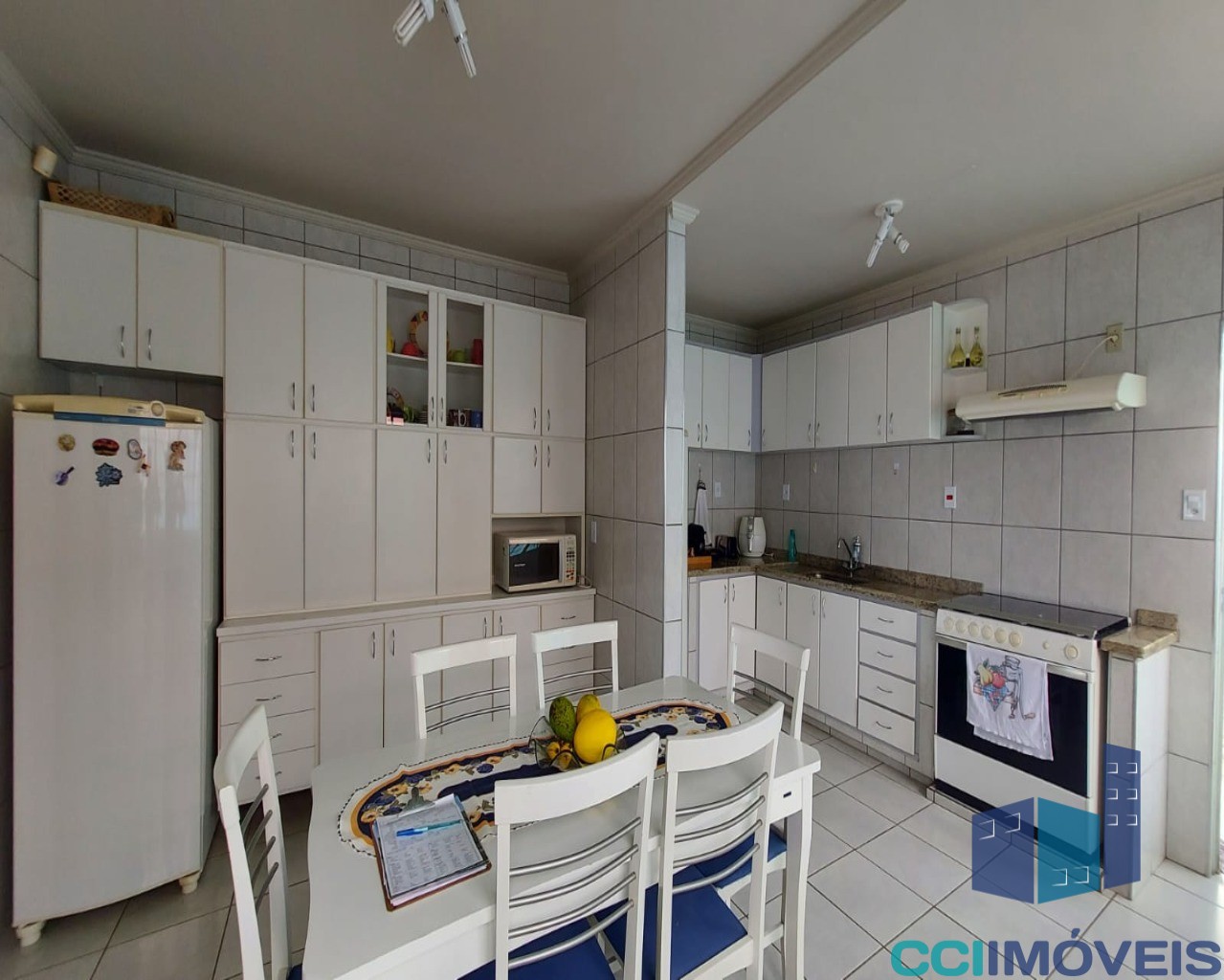 Casa à venda com 4 quartos, 400m² - Foto 20