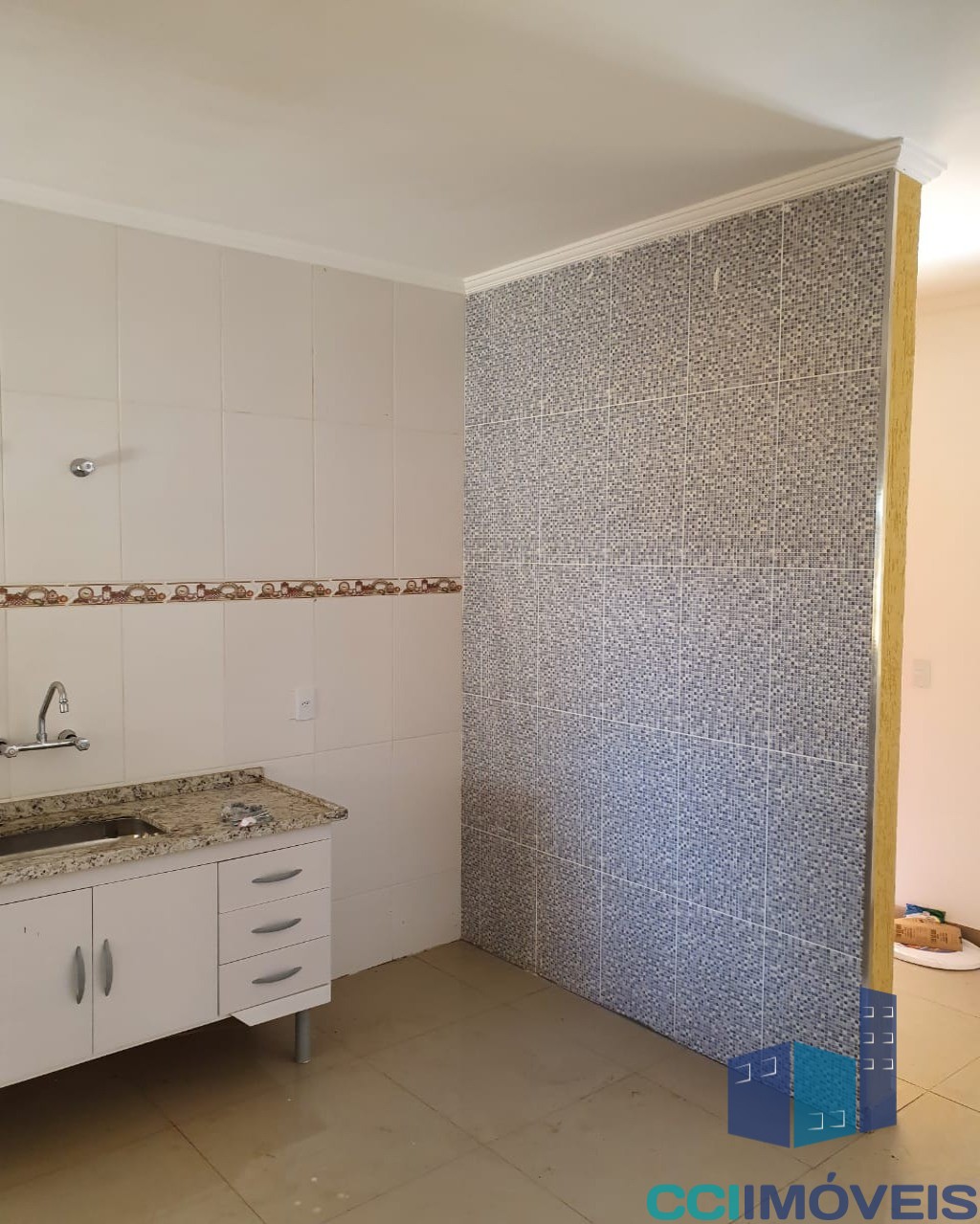 Casa à venda com 2 quartos, 60m² - Foto 11