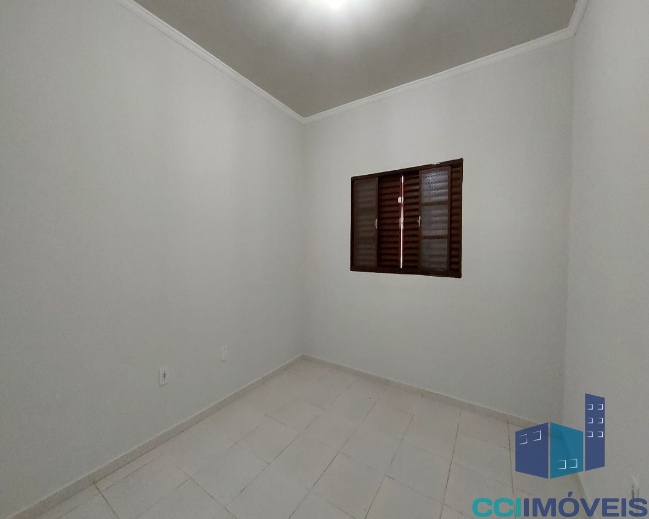 Casa à venda e aluguel com 3 quartos, 110m² - Foto 5