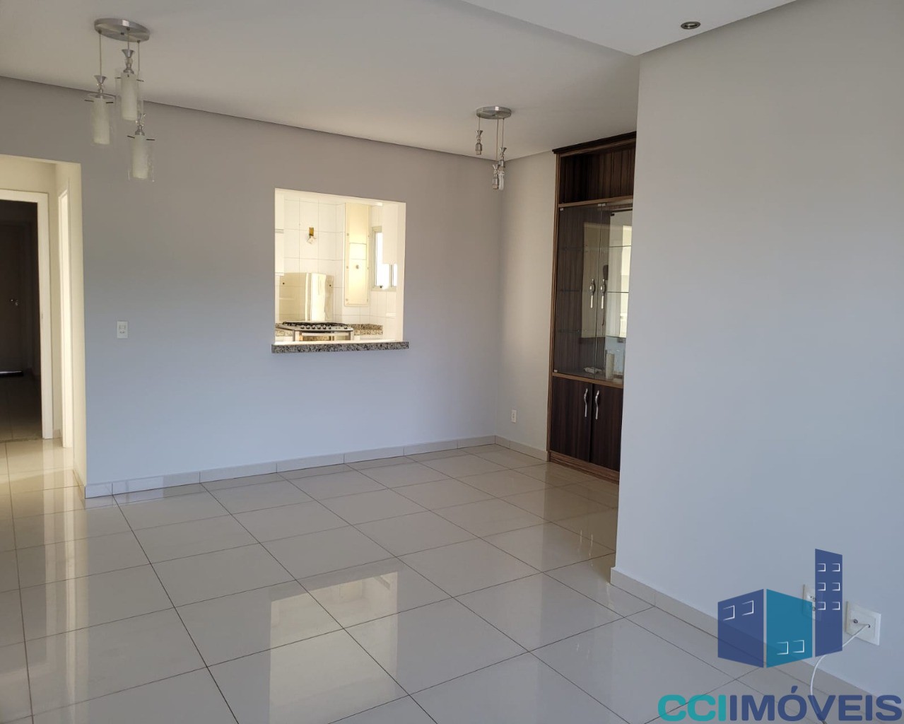 Apartamento à venda com 3 quartos, 104m² - Foto 3