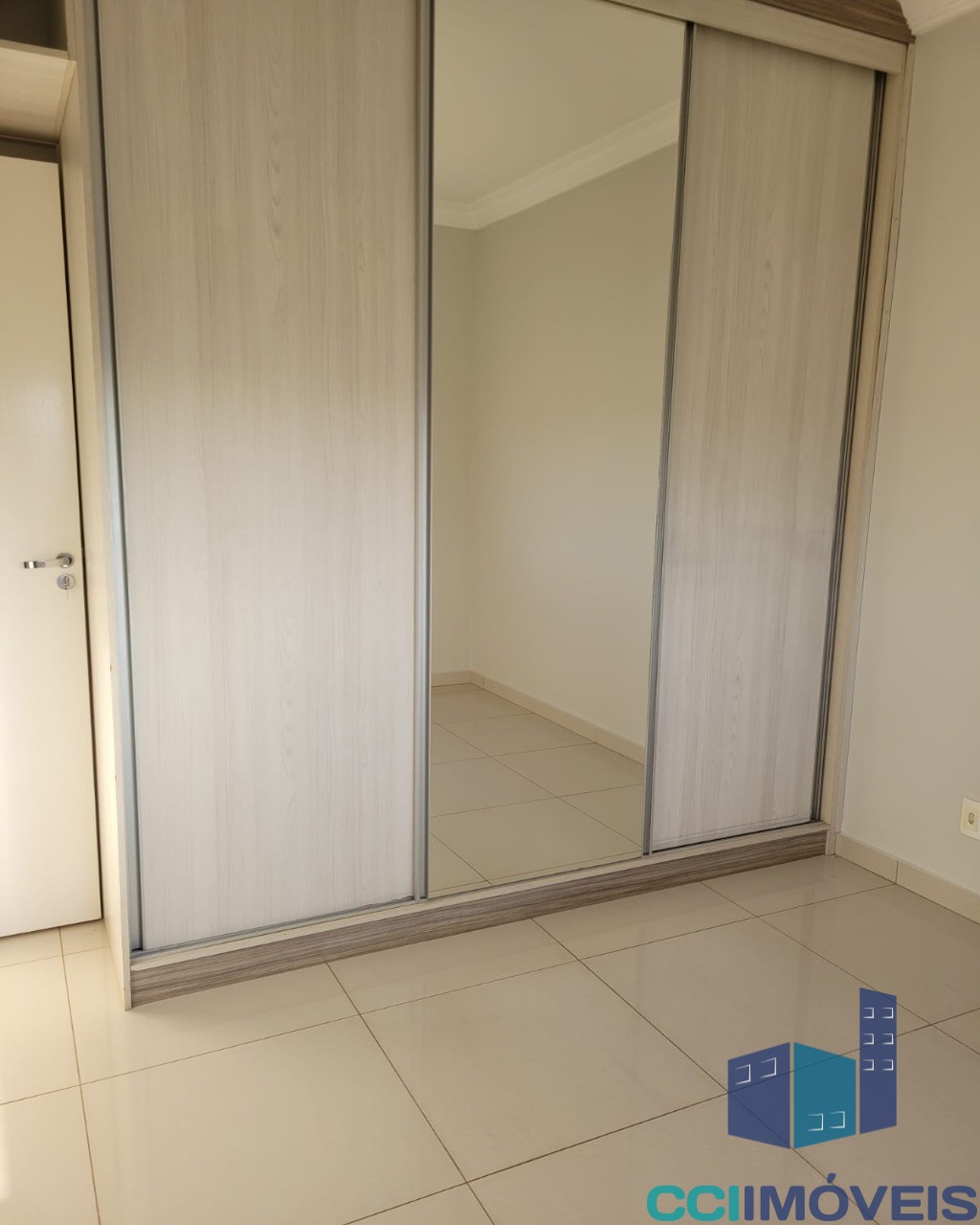 Apartamento à venda com 3 quartos, 104m² - Foto 7