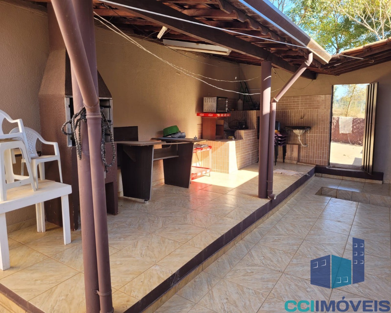 Chácara à venda com 3 quartos, 150m² - Foto 5