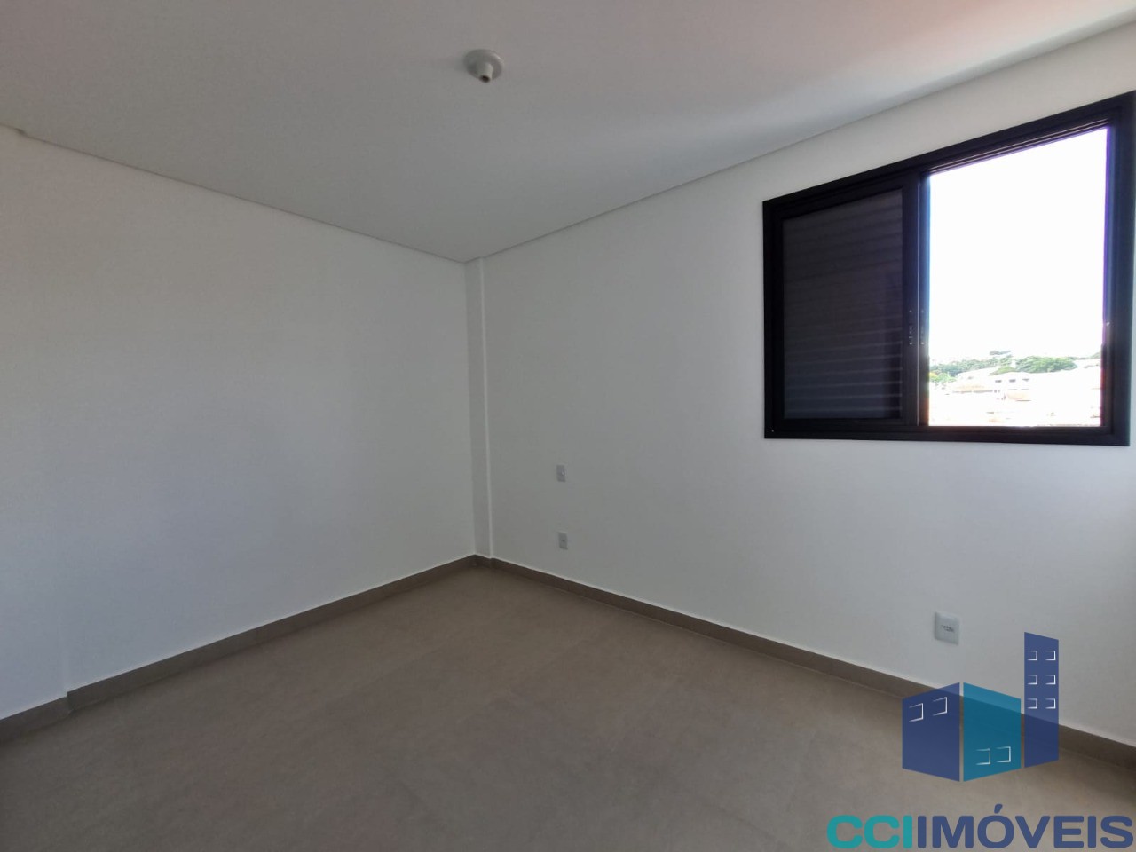 Apartamento à venda com 2 quartos, 66m² - Foto 9