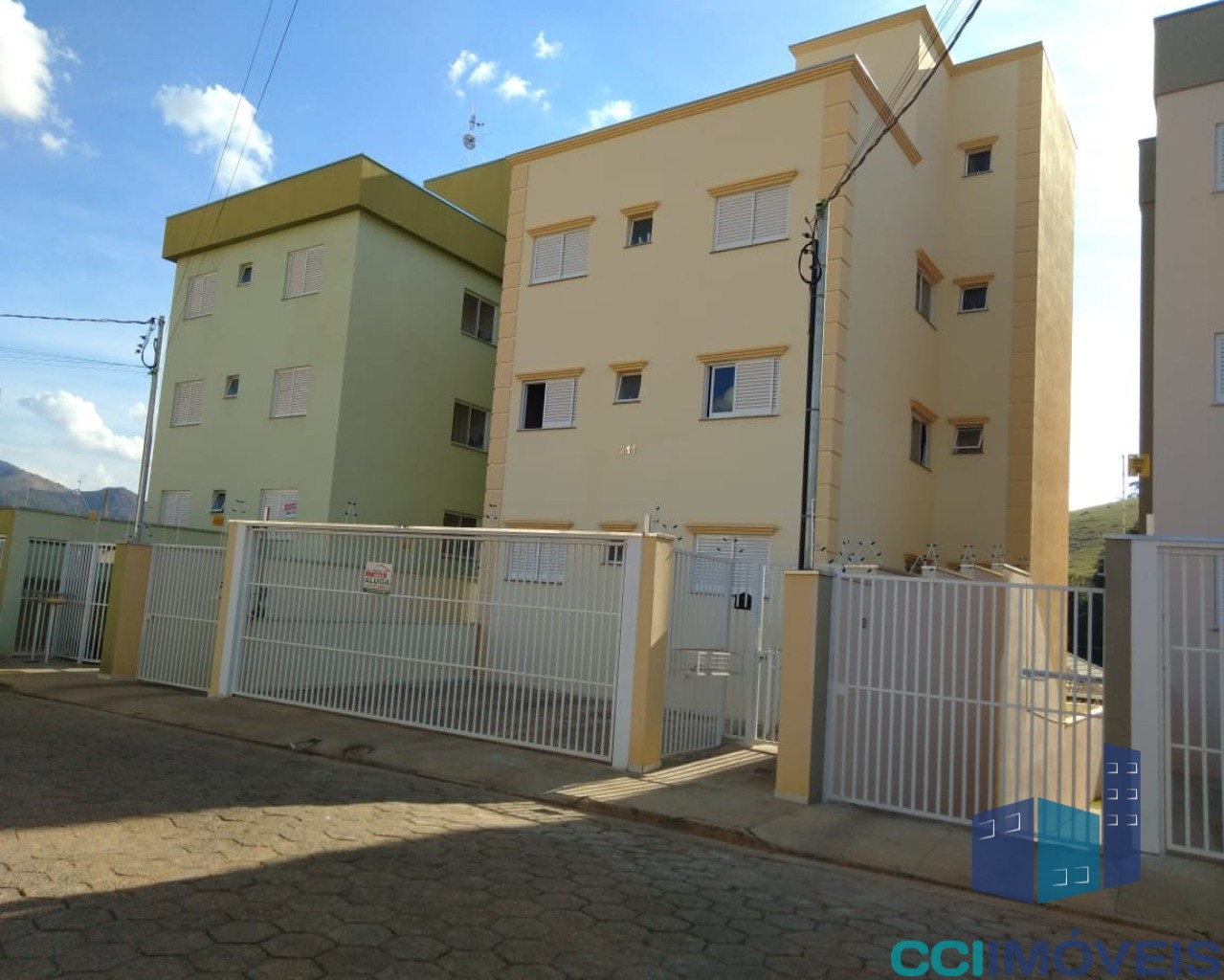 Apartamento à venda com 2 quartos, 60m² - Foto 1