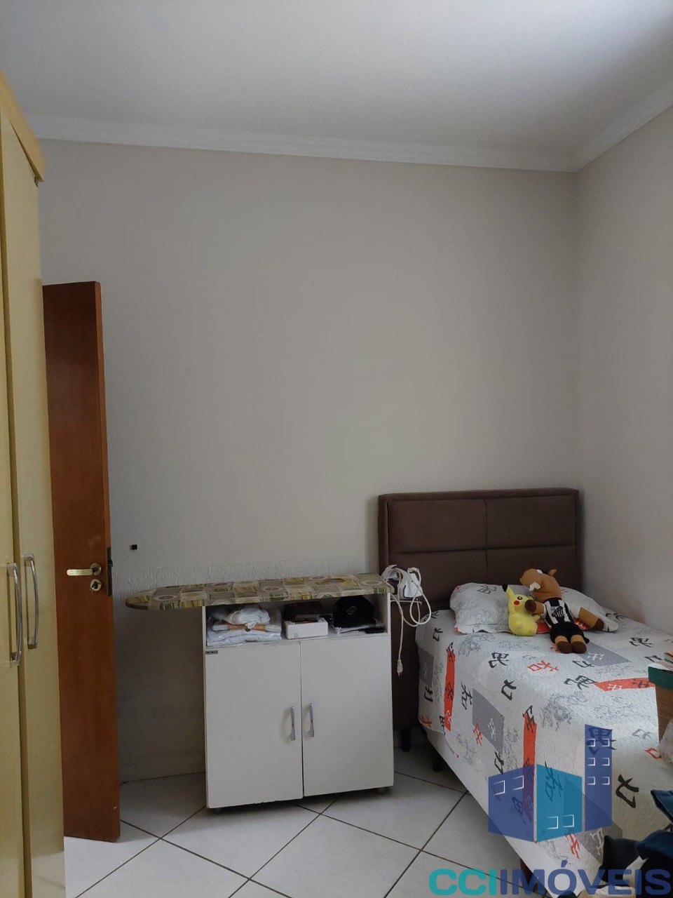 Casa à venda com 3 quartos, 200m² - Foto 17