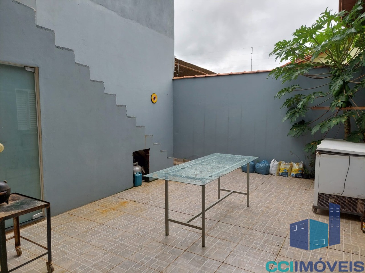 Casa à venda com 3 quartos, 200m² - Foto 9