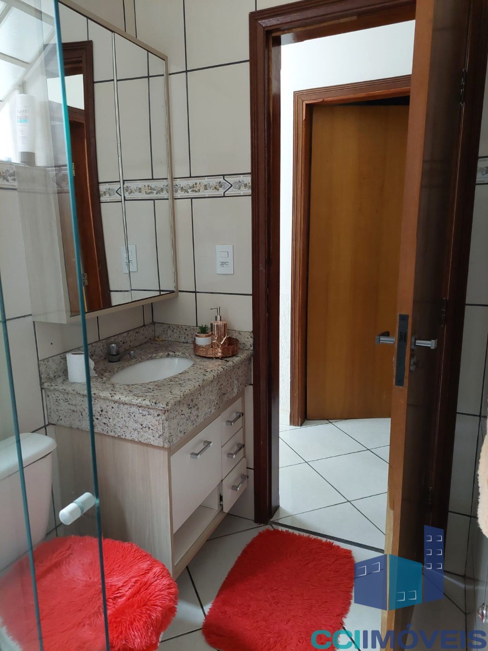 Casa à venda com 3 quartos, 200m² - Foto 5