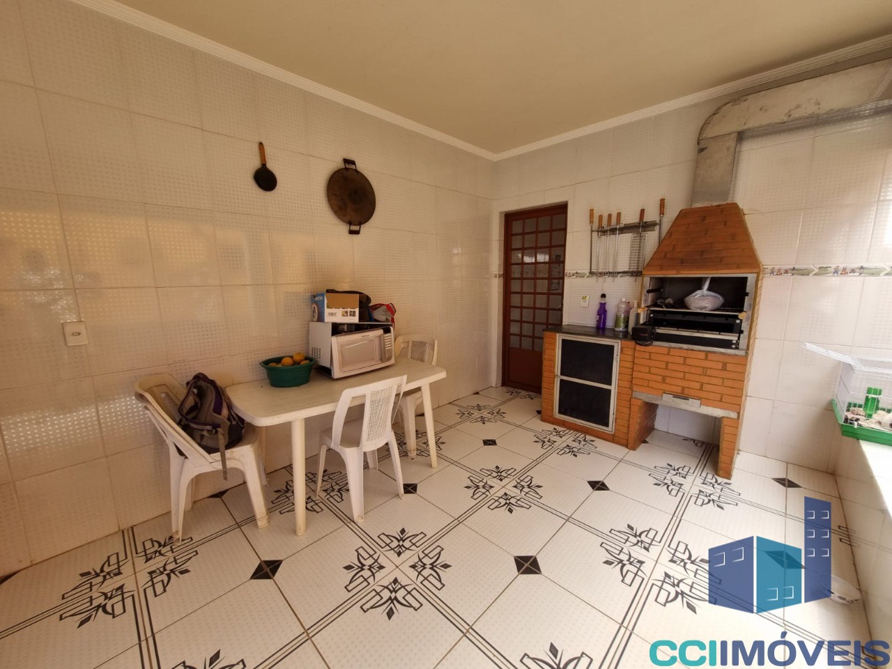 Casa à venda com 3 quartos, 214m² - Foto 6