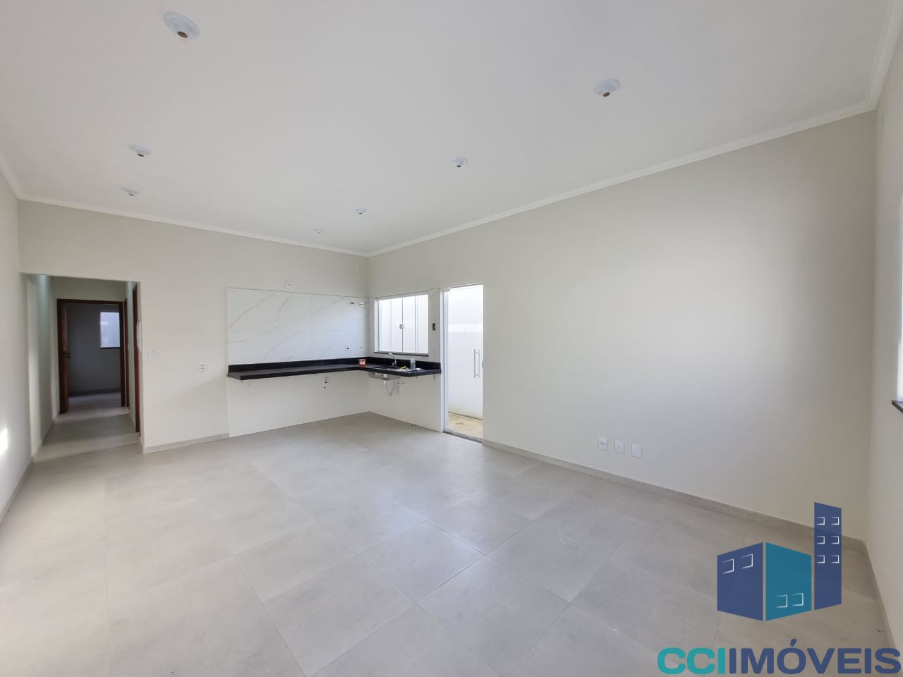 Casa à venda com 2 quartos, 1m² - Foto 5