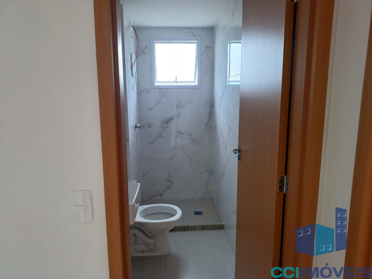 Apartamento à venda com 2 quartos, 56m² - Foto 3