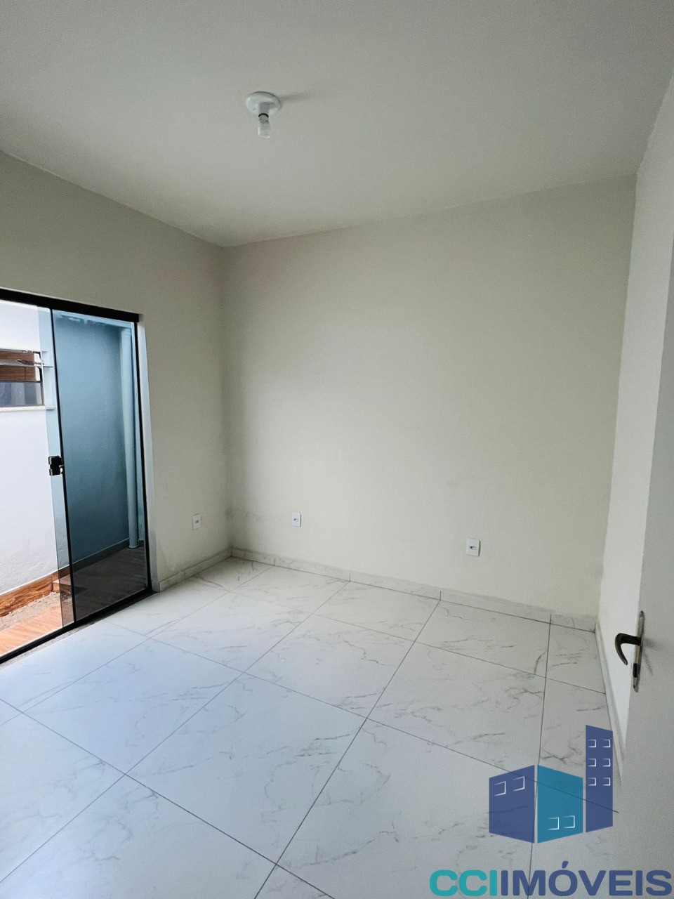 Prédio Inteiro para alugar com 4 quartos, 150m² - Foto 5