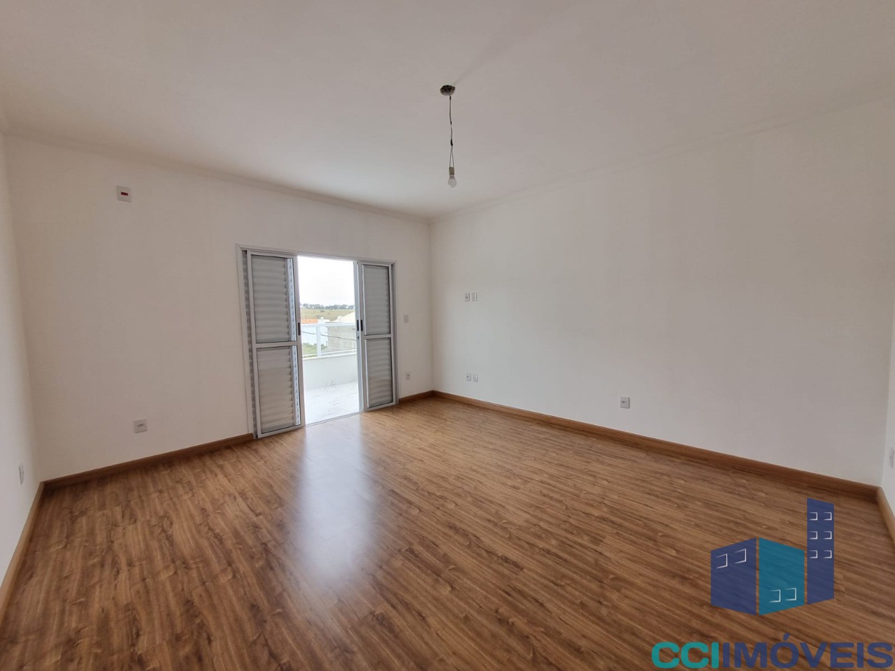 Casa à venda com 3 quartos, 165m² - Foto 4