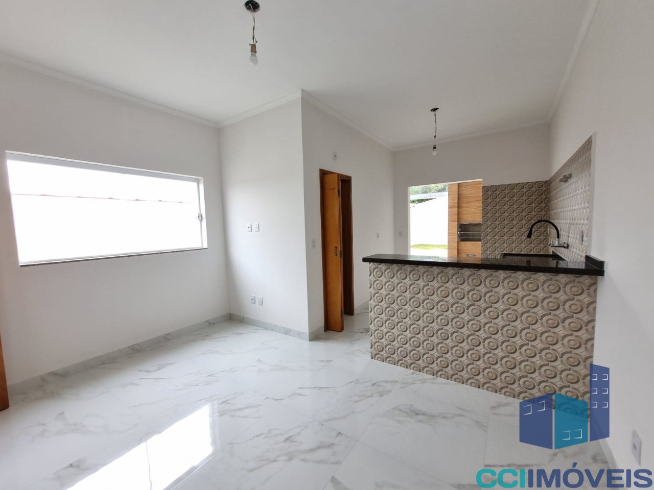 Casa à venda com 3 quartos, 165m² - Foto 3