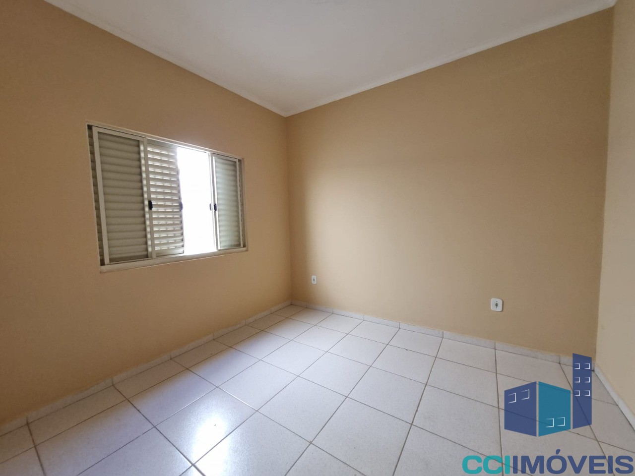 Casa à venda com 2 quartos, 100m² - Foto 9