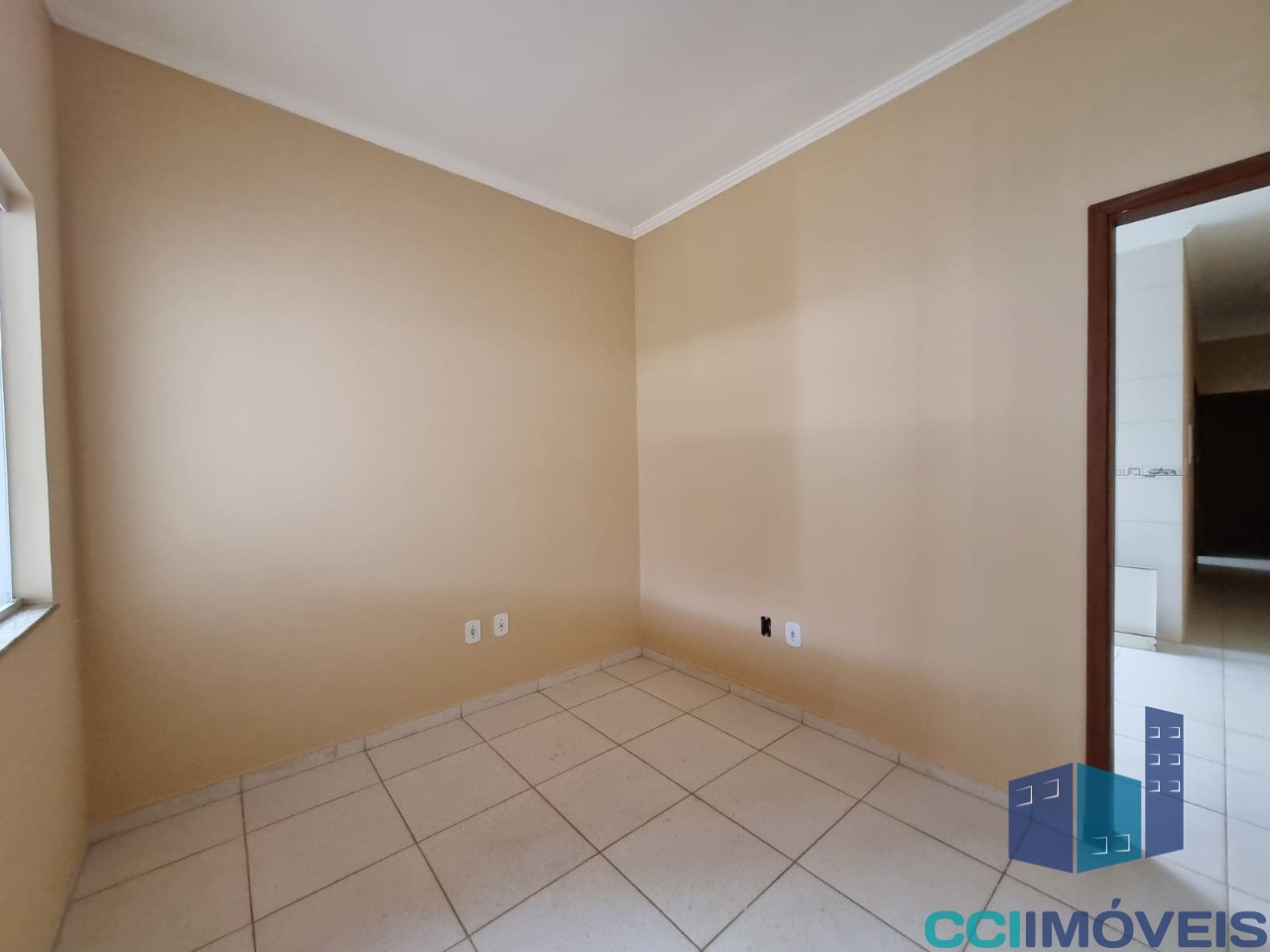 Casa à venda com 2 quartos, 100m² - Foto 10