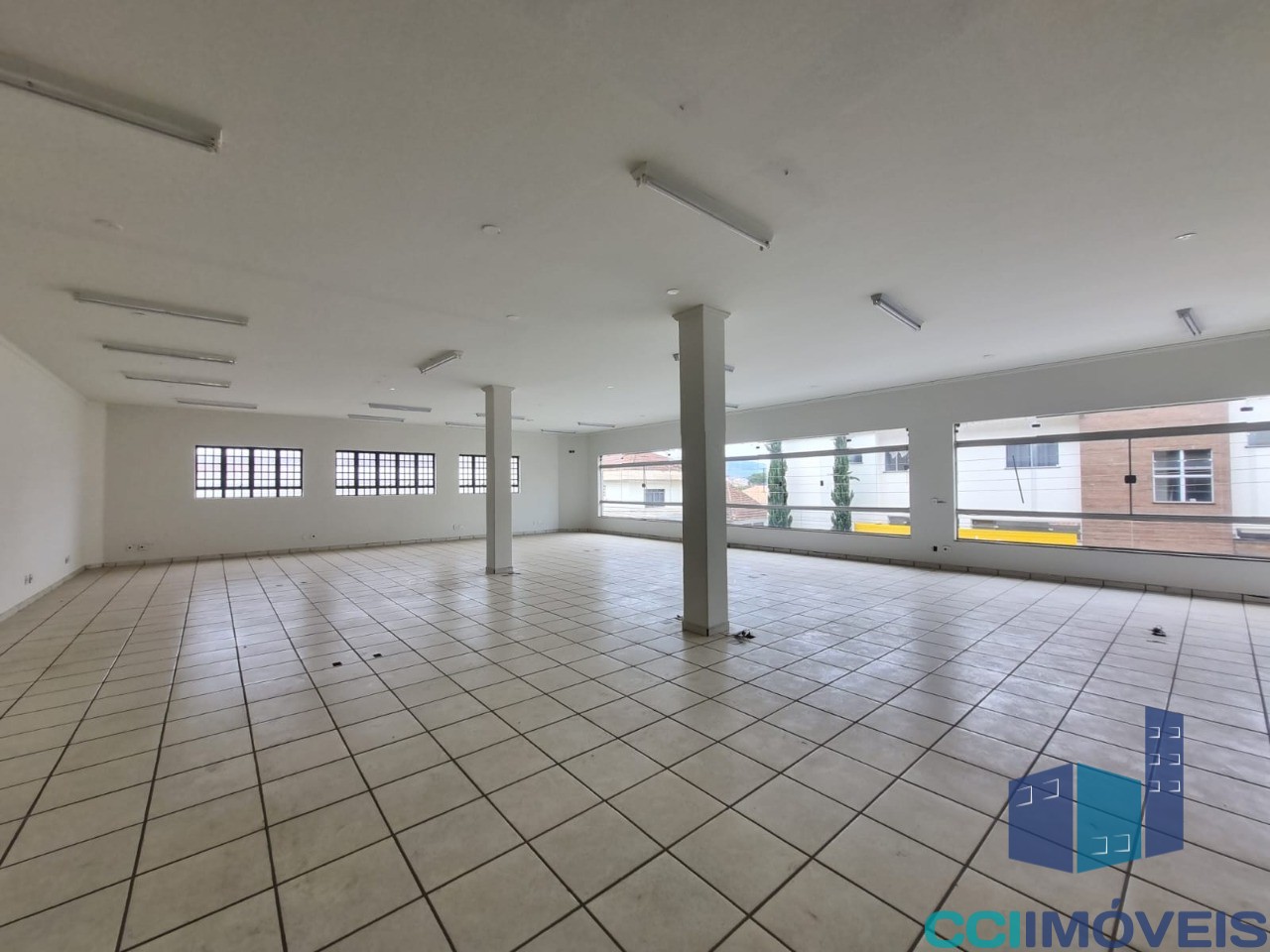 Loja-Salão para alugar, 263m² - Foto 3