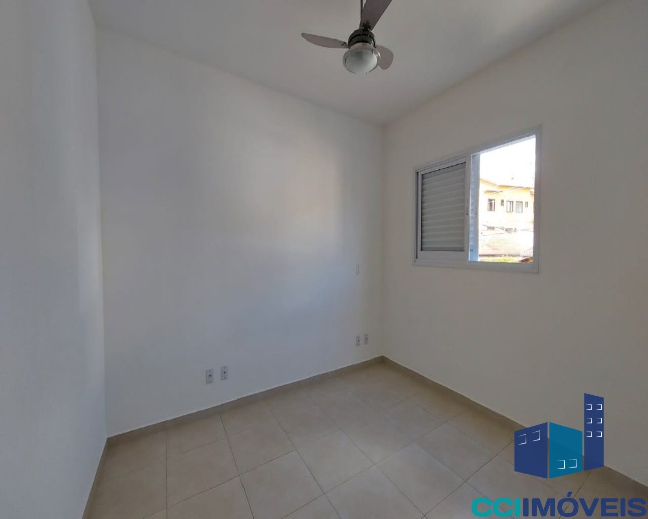 Apartamento à venda e aluguel com 2 quartos, 61m² - Foto 4