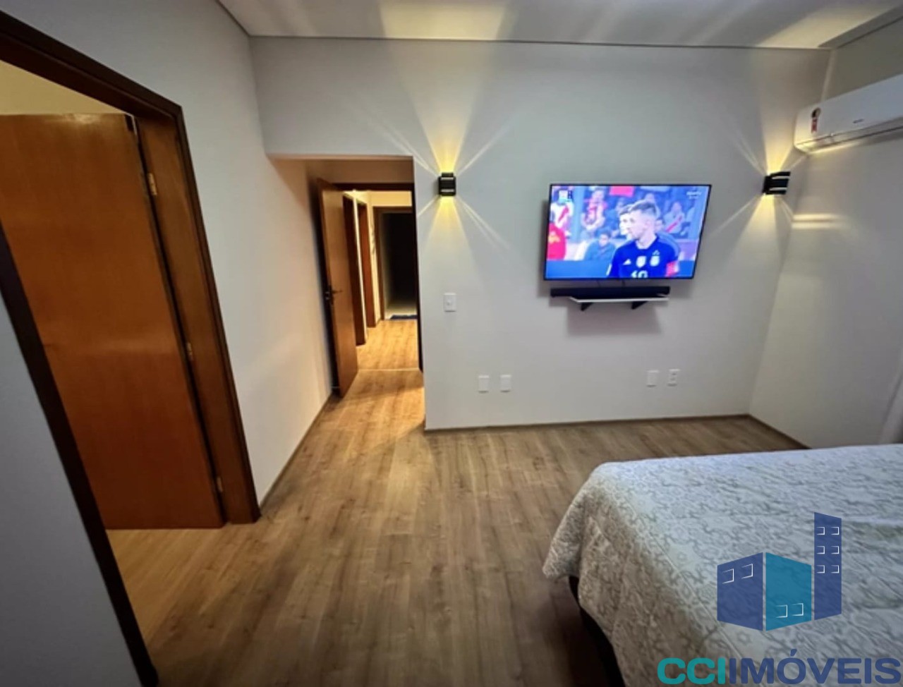 Casa à venda com 3 quartos, 300m² - Foto 7