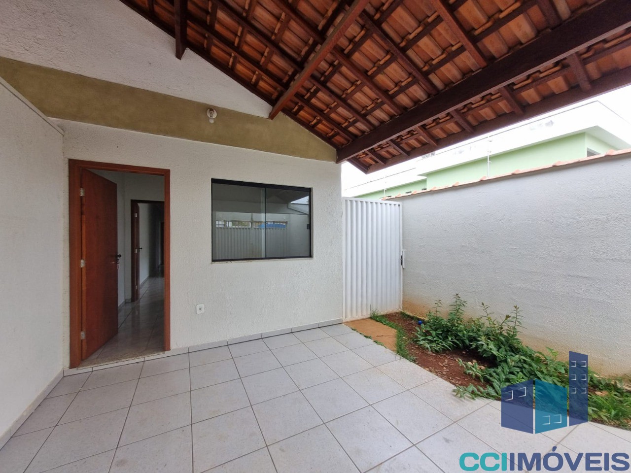 Casa à venda com 2 quartos, 69m² - Foto 10