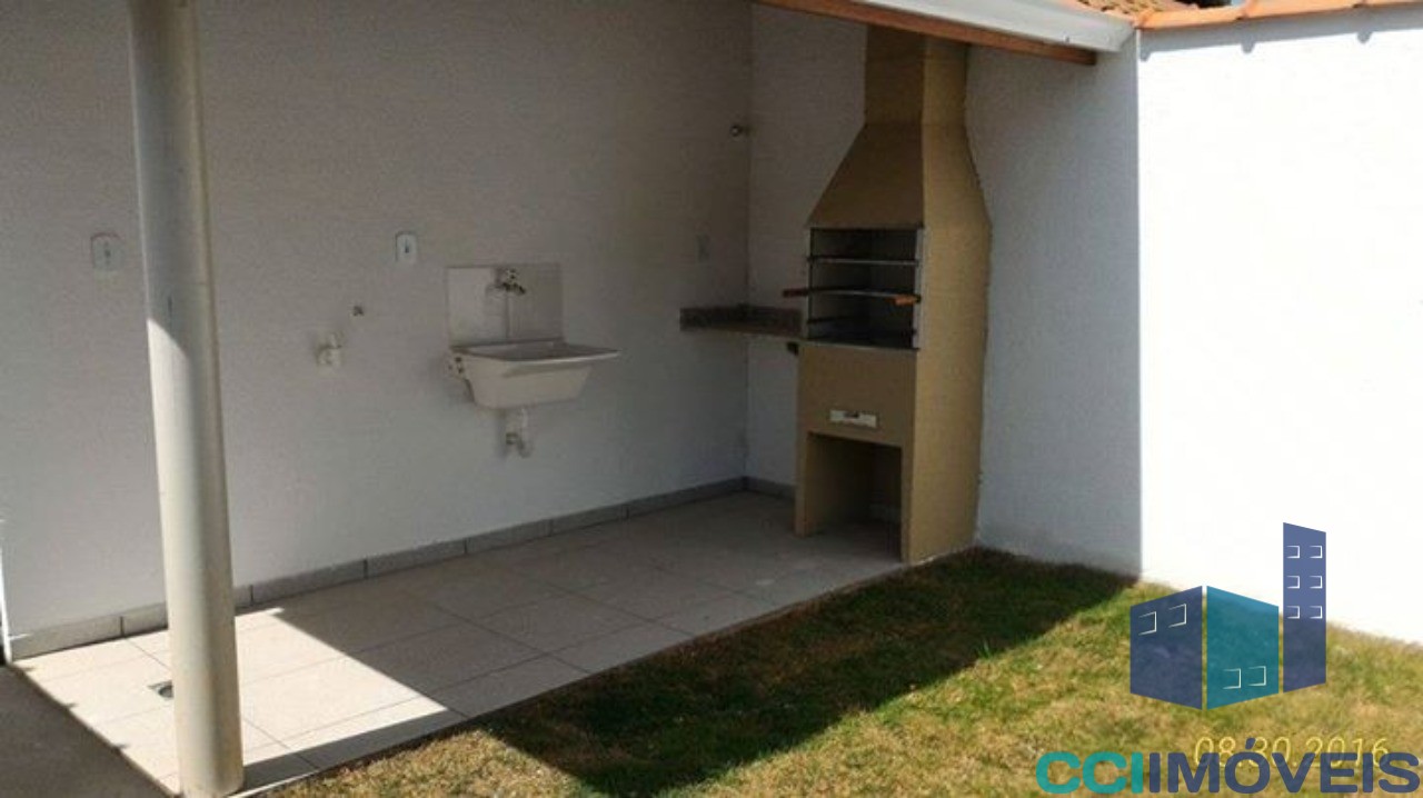 Casa à venda com 2 quartos, 69m² - Foto 13