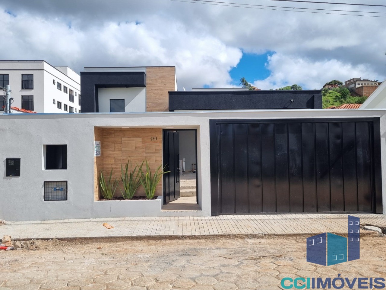 Casa à venda com 3 quartos, 137m² - Foto 3