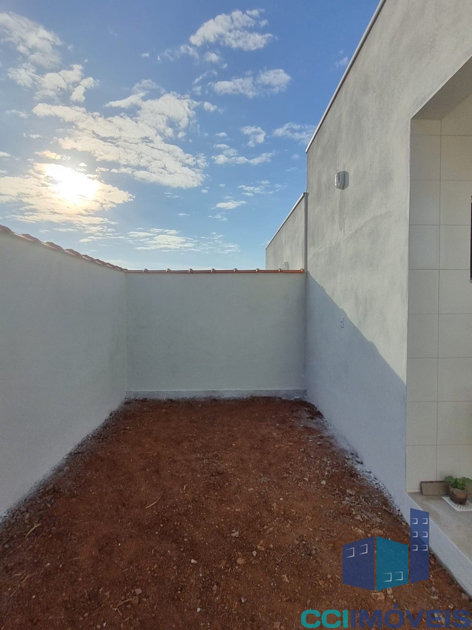 Casa à venda com 2 quartos, 68m² - Foto 8