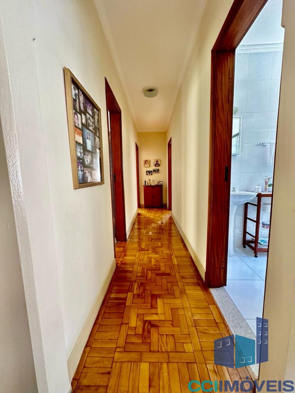 Apartamento à venda com 3 quartos, 248m² - Foto 10