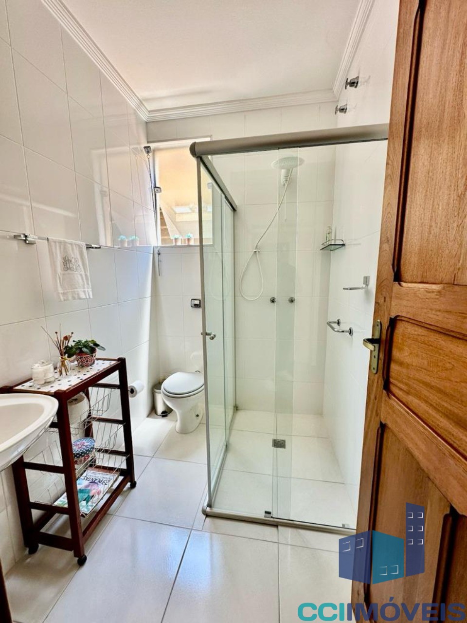 Apartamento à venda com 3 quartos, 248m² - Foto 6