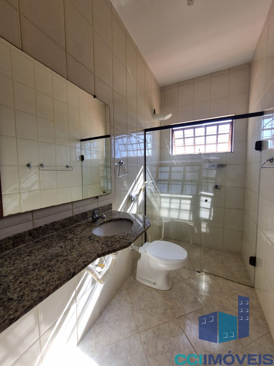 Casa à venda com 3 quartos, 180m² - Foto 11